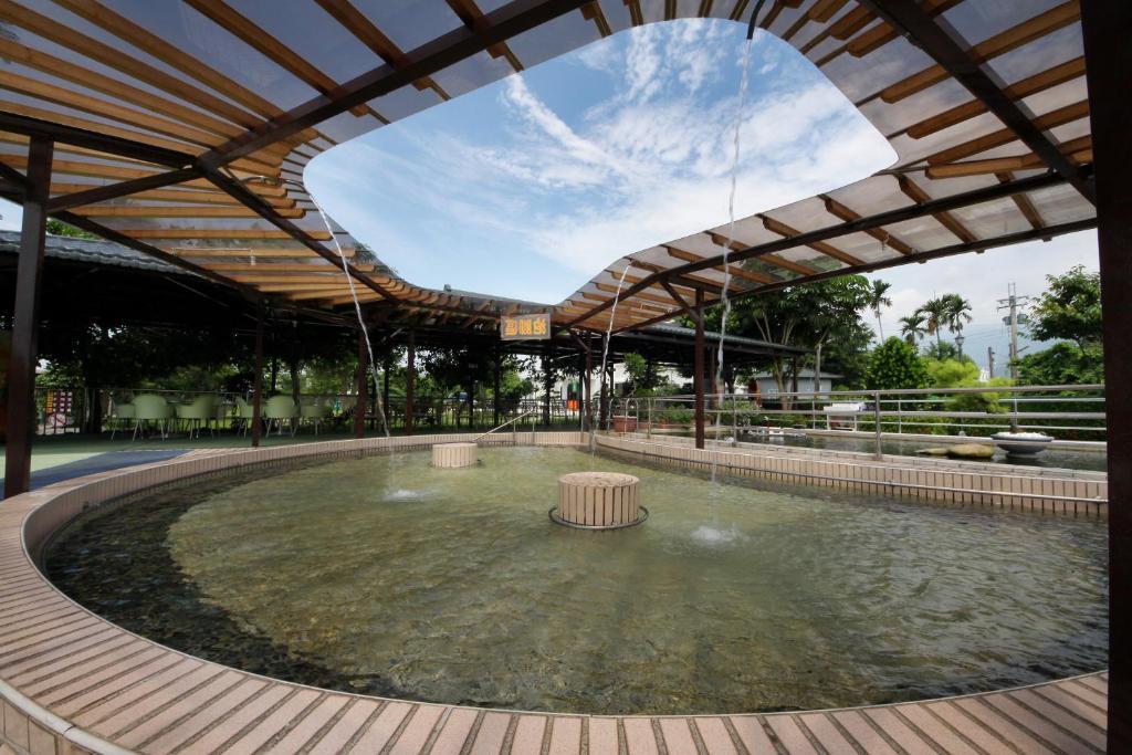 Spring Fountain Hotel Jiaoxi Exterior photo